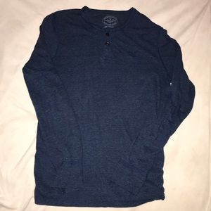 American Eagle long sleeve cotton t shirt